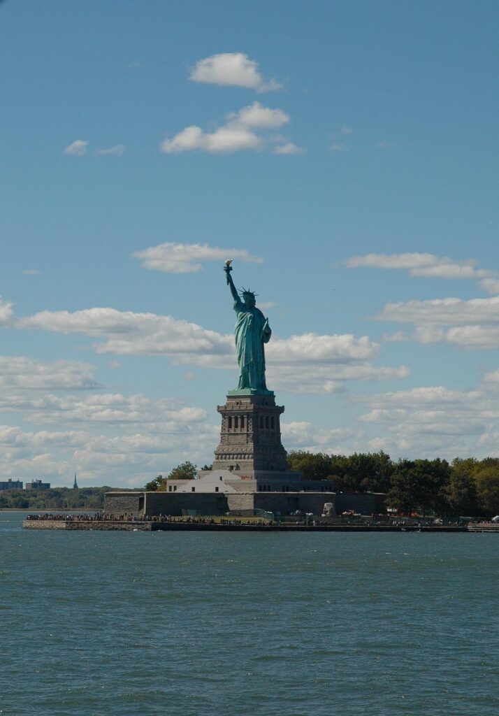 statue of liberty, statue, landmark, monument, historic, blue sky, famous, attraction, tourism, liberty statue, new york, independence, new, nature, york, america, usa, liberty, patriotism, sky, blue
